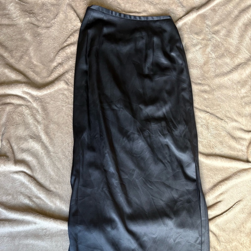 Kay Unger Black 100% Silk Maxi Skirt